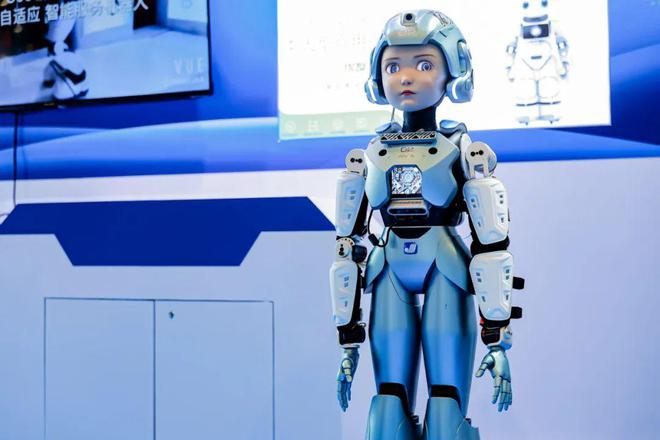 投洽会数字经济展区哪些人形机器人惊艳了全场？(图28)