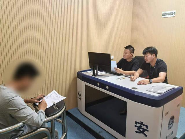 检测报告是假的、印章是假的!上海闵行警方捣毁一伪造公司印章犯罪(图1)