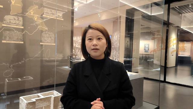 文物撞脸奥特曼博物馆回应：汉代陶俑头顶如戴冠帽(图6)
