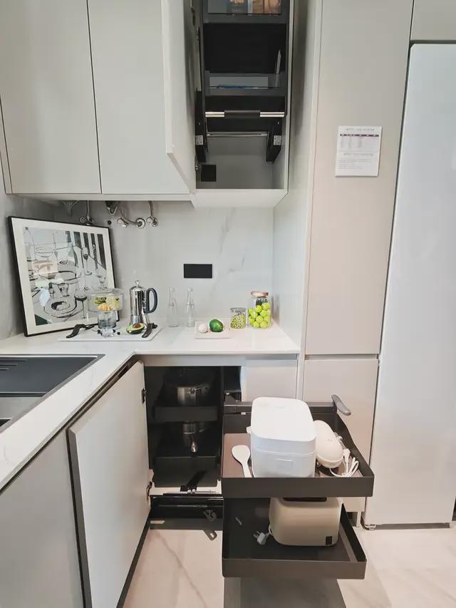 意外！这家央企首进上海样板间厨房被挤爆了！(图9)