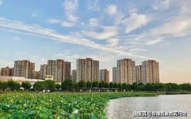 热搜榜虹桥璀璨领峯售楼处发布：虹桥璀璨领峯高质引爆市场(图31)