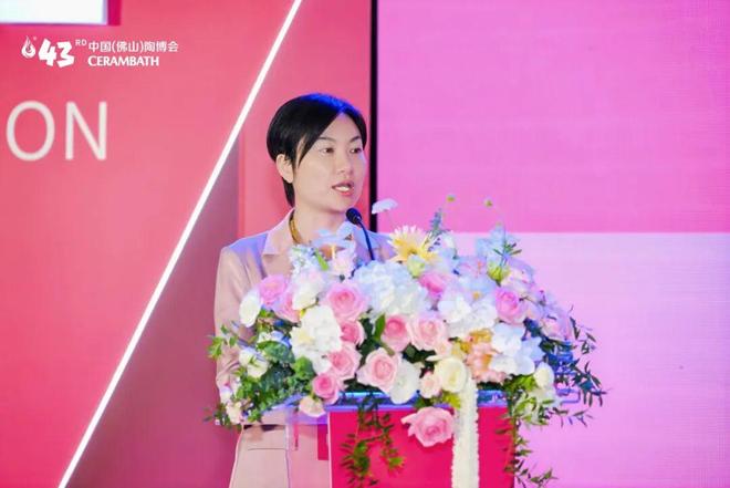 首日人气爆棚！亮点纷呈的第43届中国（佛山）陶博会您打卡了吗？(图6)