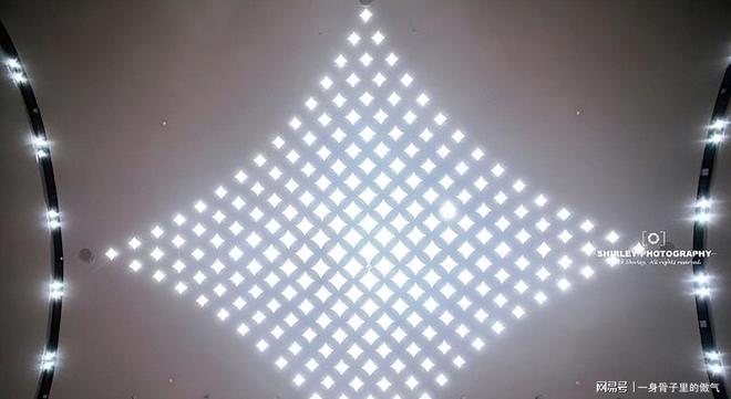 上海77亿人民大会堂创三项中国之最每月仅开放半日(图3)