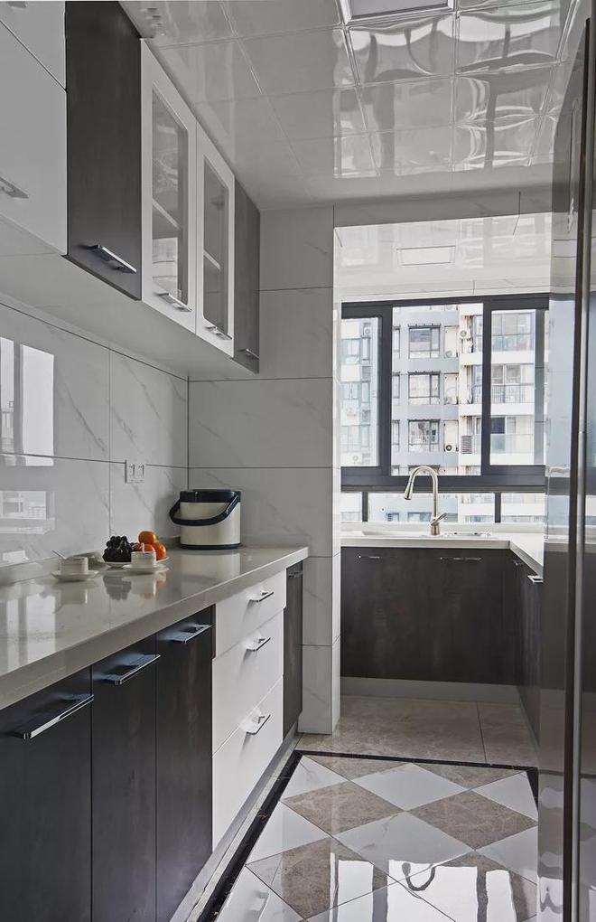 120㎡现代简约风三居室大理石瓷砖电视墙真好看！(图5)