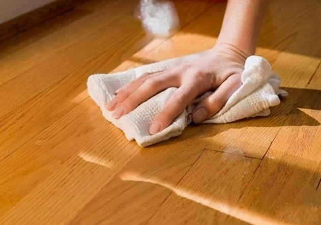 家庭地板专属清洁方案|2025高口碑地板清洁剂全整理(图2)