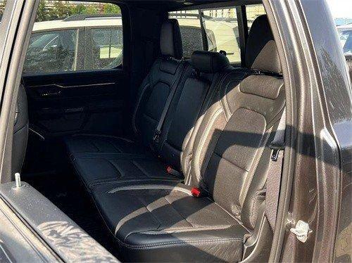 一手本家特价24款道奇公羊霸王龙最低多少钱现车配置80万起(图9)