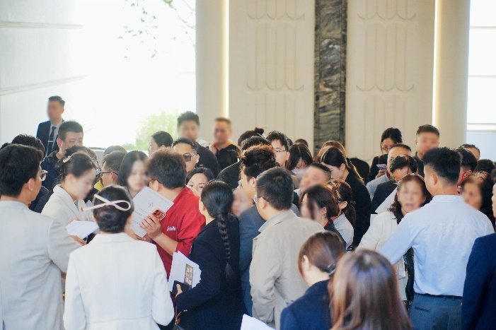 龙湖·央璟颂首开28亿傲领全城塔尖争藏!(图2)