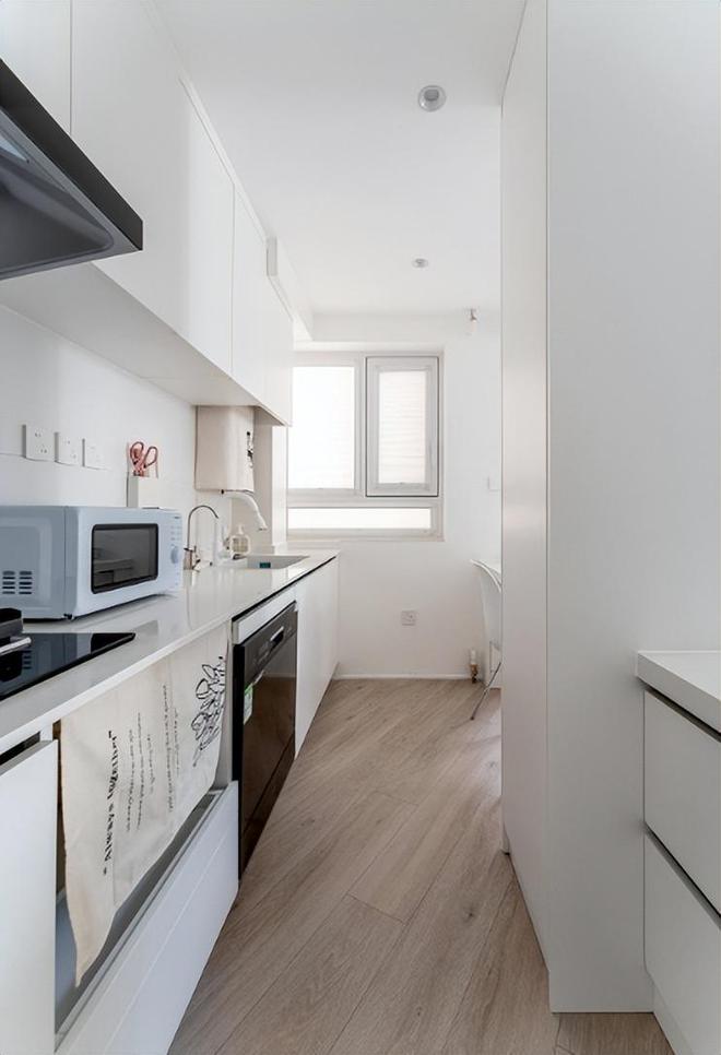 一个人的生活43㎡的自由与浪漫享受独有的温暖与舒适(图12)