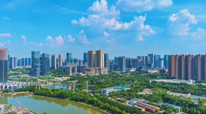 提前190天震撼交付！灯湖改善江景现房卷成豪宅教科书(图30)