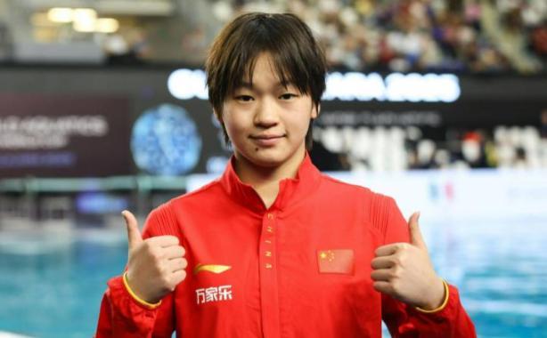 全红婵家封顶大喜无人机广告牌齐至重演大衣哥悲剧(图8)