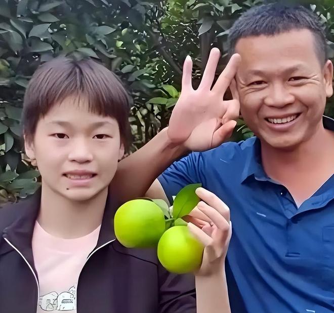 全红婵家封顶大喜无人机广告牌齐至重演大衣哥悲剧(图7)